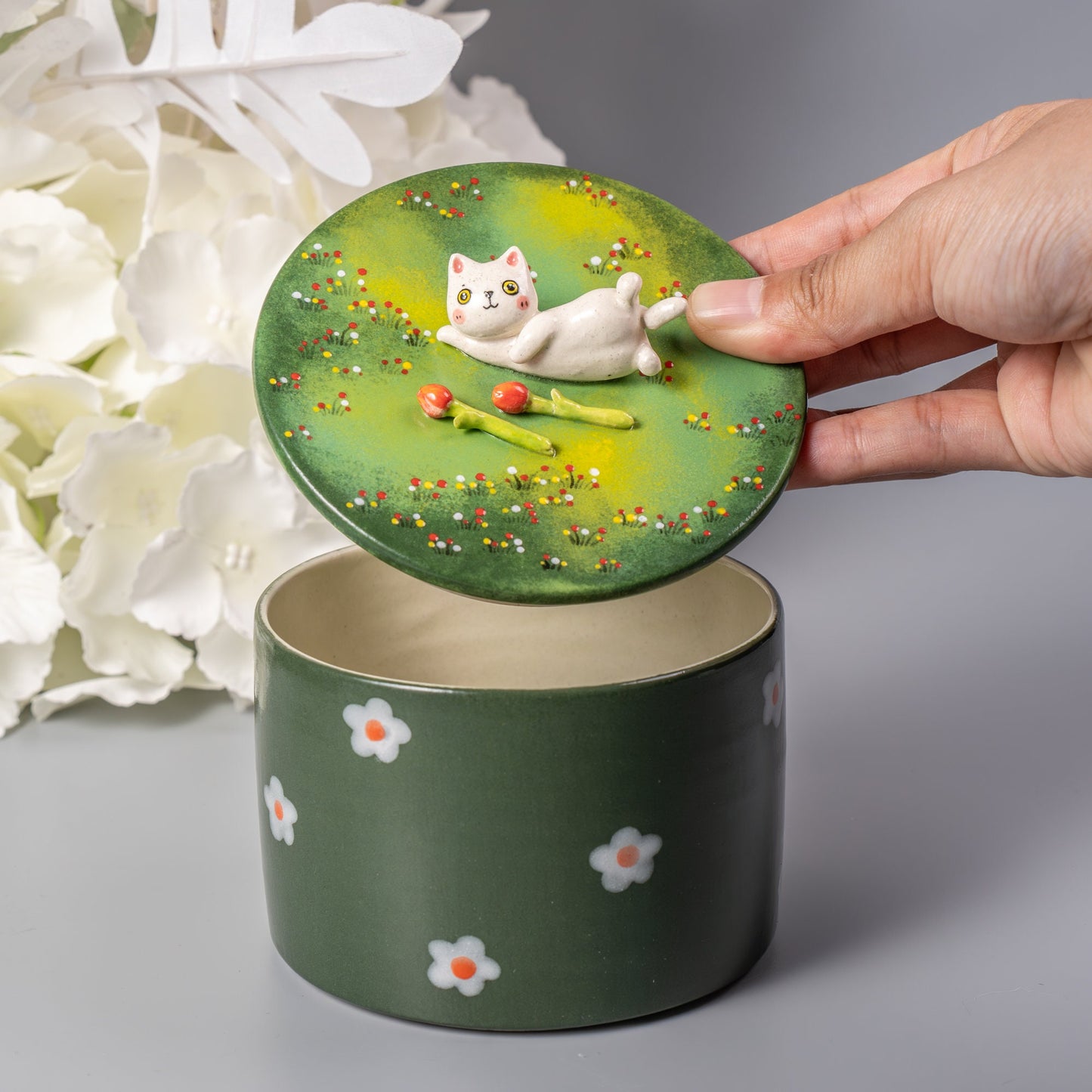 Custom Pet Urn Handmade Forget me not pet Urn Cat urn Dog urn Ceramic Cat Jars Ceramic Urn for Ashes simple pet urn Personalized pet urn