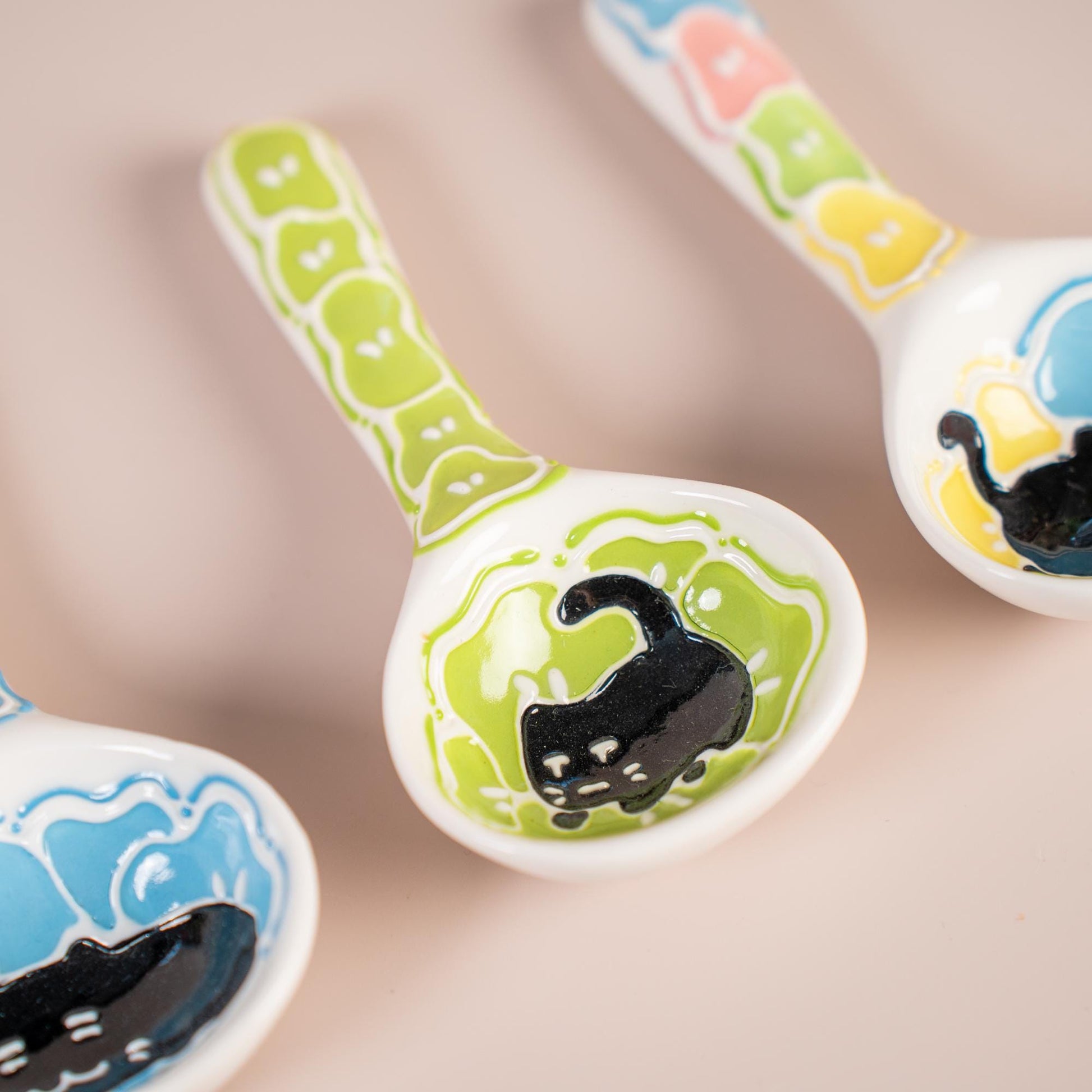 Cute Cat Ceramic Spoons 3D Black Cat Rice Spoons Handcrafted Cartoon Style Soup Spoons Kawaii Kitty Spoons Funny Birthday Gift for Children