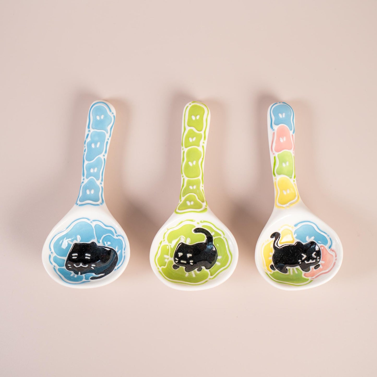 Cute Cat Ceramic Spoons 3D Black Cat Rice Spoons Handcrafted Cartoon Style Soup Spoons Kawaii Kitty Spoons Funny Birthday Gift for Children